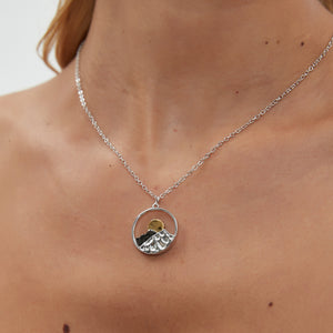 THE MOUNTAIN NECKLACE