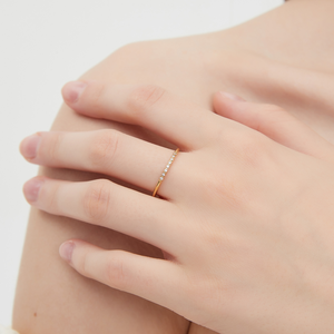 MINIMALIST STACKED RINGS