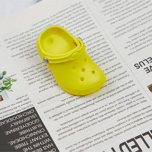 MINI SLIPPER CHARM