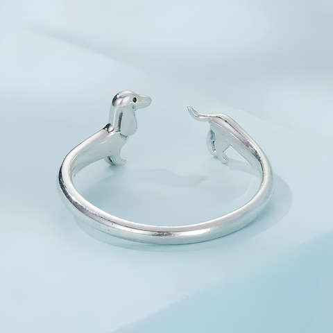 DAINTY DACHSHUND RING (ADJUSTABLE)