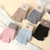 WARM WINTER GLOVES