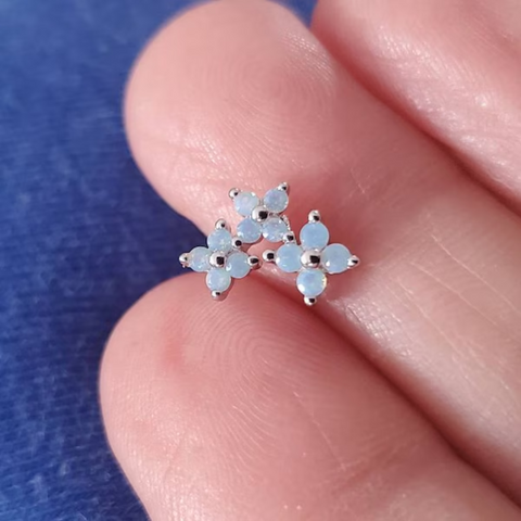 TINY HYDRANGEA EARRINGS (PAIR)