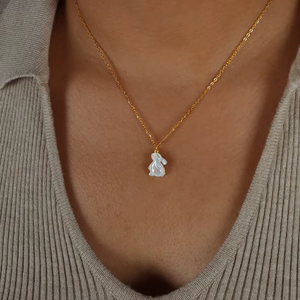 DAINTY BUNNY PEARL NECKLACE