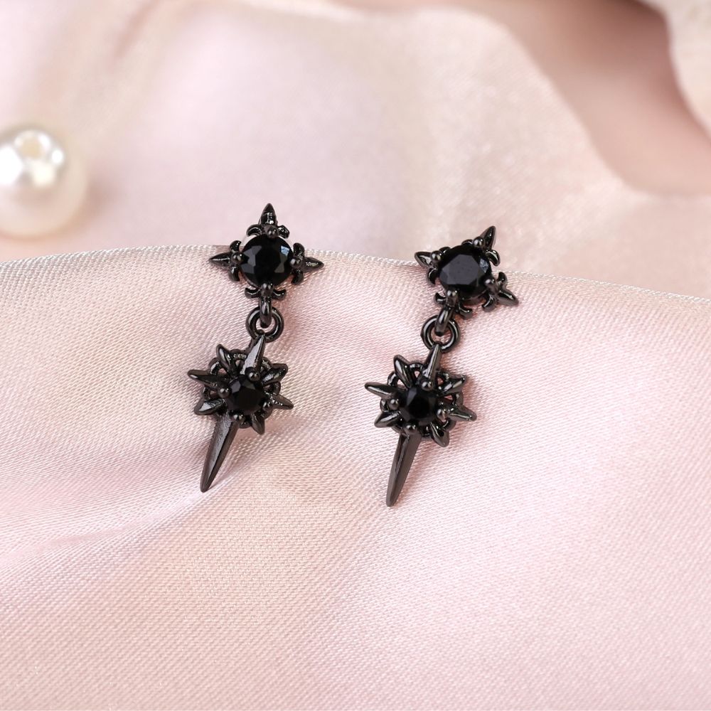 GOTHIC STARBURST EARRINGS (PAIR)