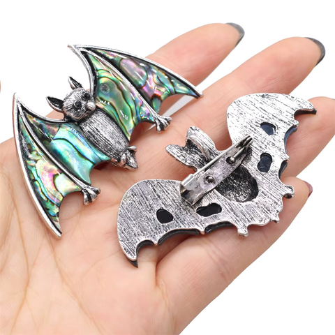 2IN1 ABALONE BAT NECKLACE