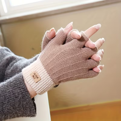WARM WINTER GLOVES