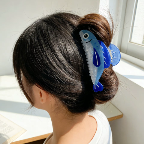 SARDINE HAIR CLIP