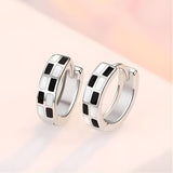 CHECKERED HOOPS (PAIR)
