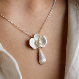 ORCHID PEARL NECKLACE