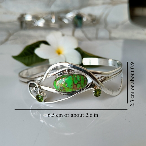 TURQUOISE WAVY BANGLE (ADJUSTABLE)
