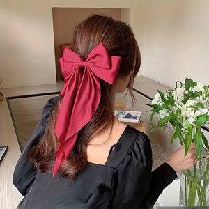 GRAND BOW HAIR CLIP