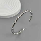 TWISTED CHAIN BRACELET