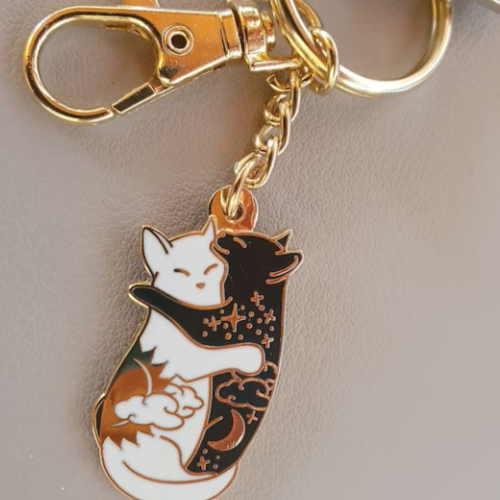 YINYANG CAT KEYCHAIN