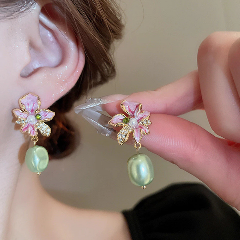 PINK FLORAL DROP EARRINGS (PAIR)