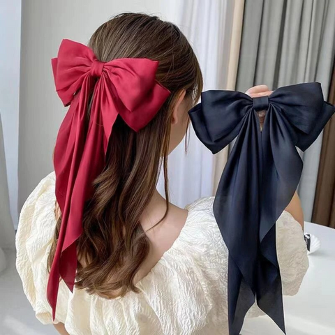 GRAND BOW HAIR CLIP