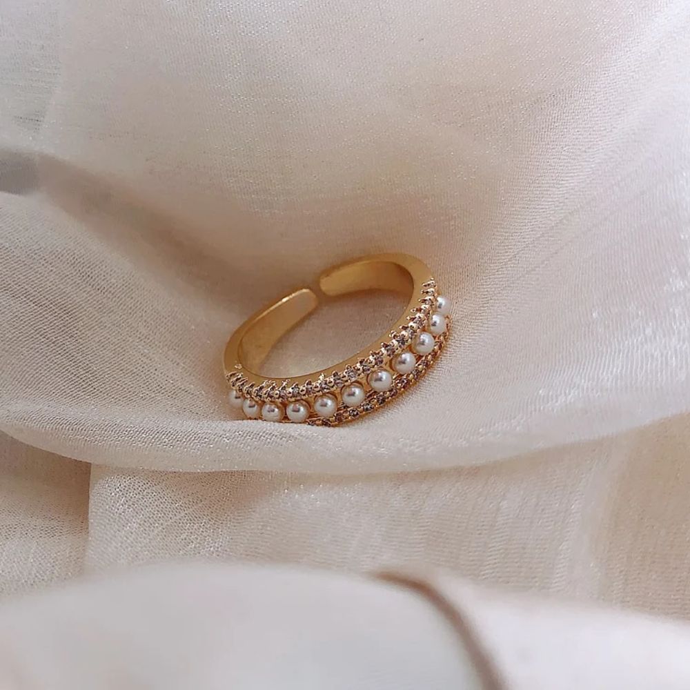 GOLD PEARL RING (ADJUSTABLE)