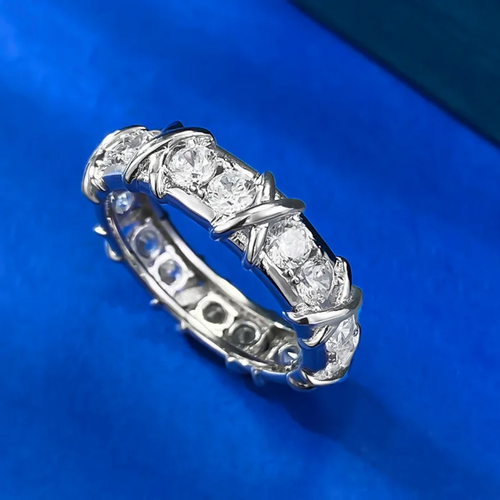 RADIANT DIAMOND RING