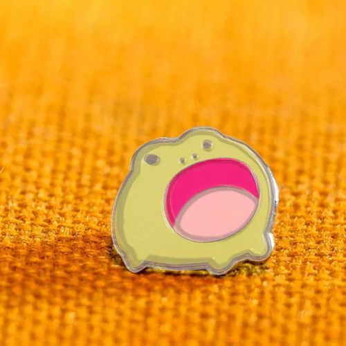 SCREAMING FROG PIN