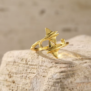 GOLD MANTA RAY RING (ADJUSTABLE)