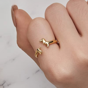 DAINTY DACHSHUND RING (ADJUSTABLE)