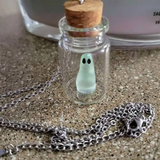 SPOOKY GHOST NECKLACE