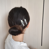 MINIMALIST FISH HAIR CLIPS