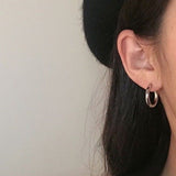 CLASSIC HOOP EARRINGS (PAIR)