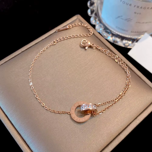 INTERLOCKING INFINITY BRACELET (ADJUSTABLE)