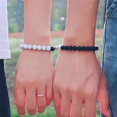 2PCS MAGNETIC COUPLE BRACELETS (ADJUSTABLE)