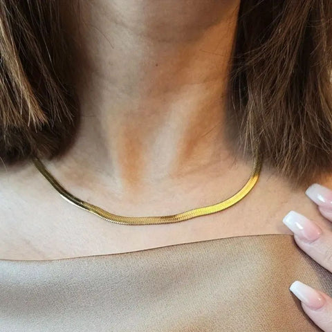 GOLD HERRINGBONE NECKLACE