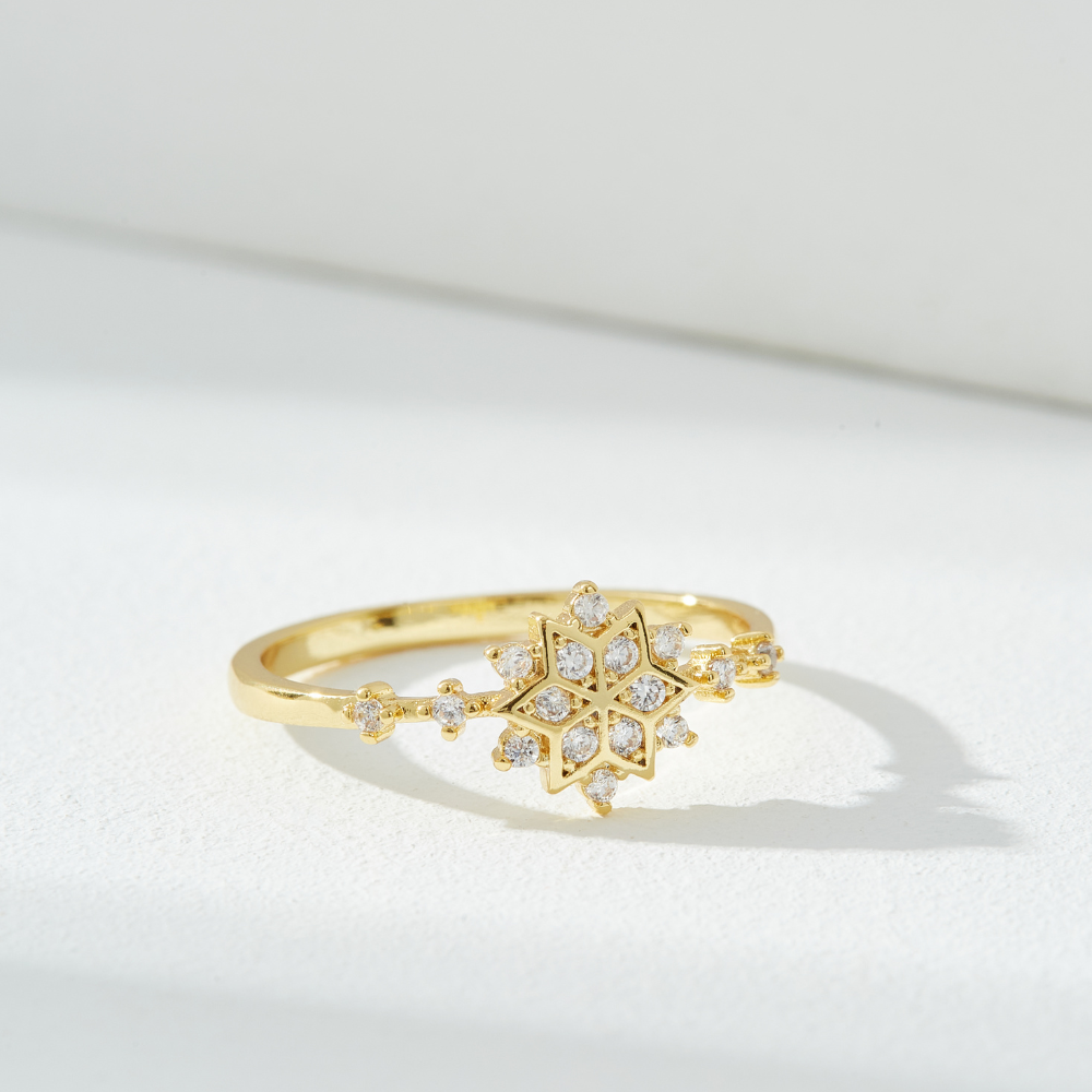 SNOWFLAKE RING