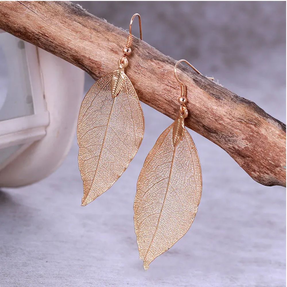 GOLD LEAF EARRINGS (PAIR)