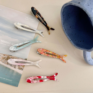 MINIMALIST FISH HAIR CLIPS