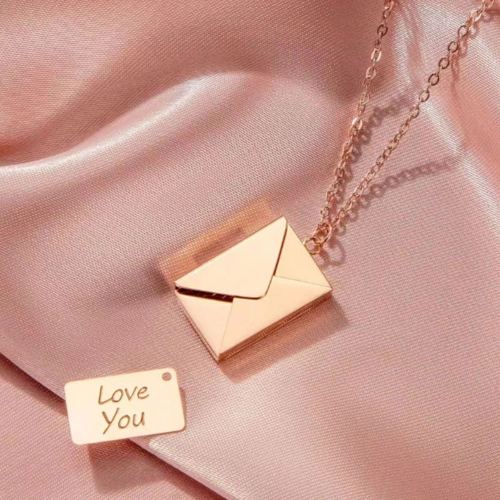 LOVE LETTER NECKLACE