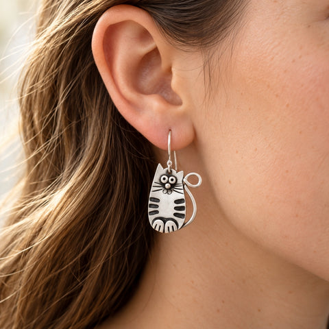 SILVER CAT EARRINGS (PAIR)