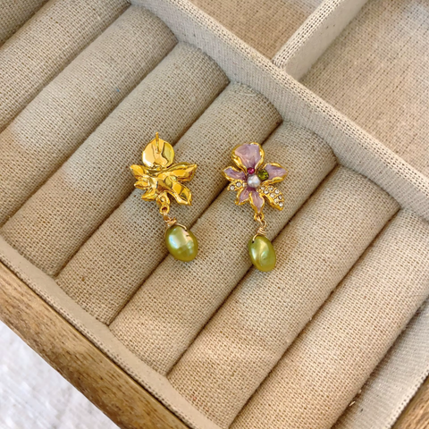 PINK FLORAL DROP EARRINGS (PAIR)