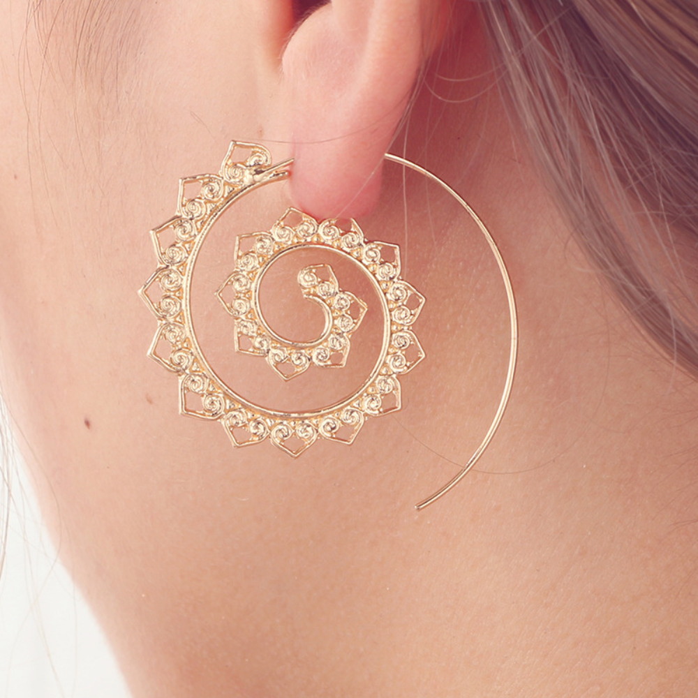 GRAND SPIRAL HEART EARRINGS (PAIR)