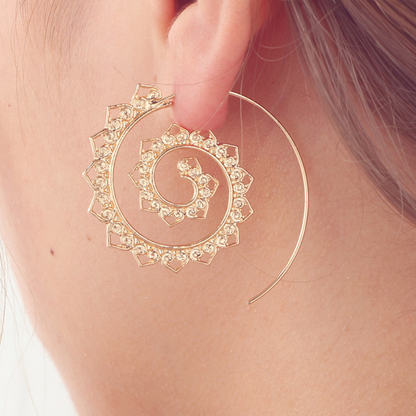 GRAND SPIRAL HEART EARRINGS (PAIR)