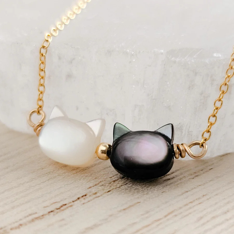 CAT LOVER NECKLACE