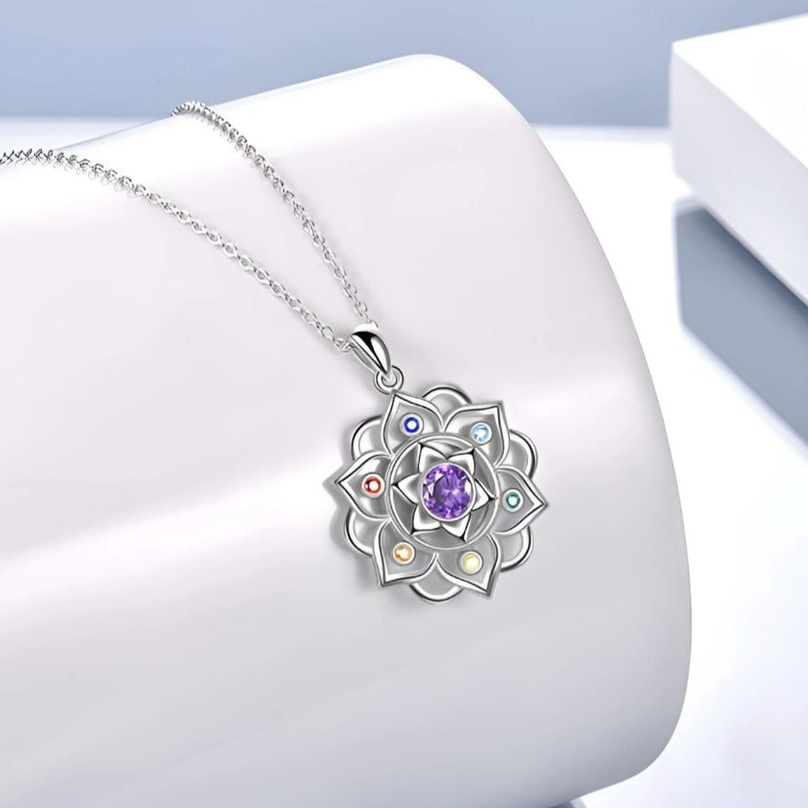 CHAKRAS LOTUS NECKLACE