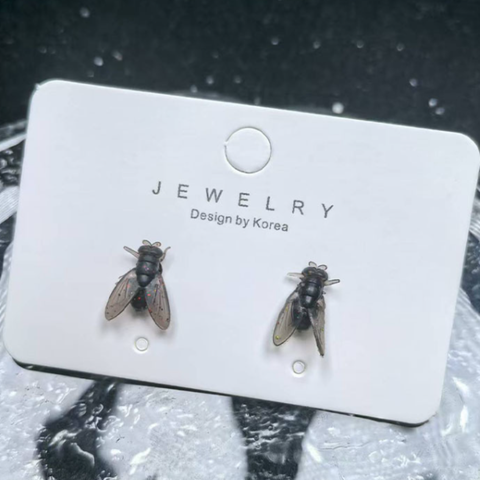 FLY STUDS (PAIR)
