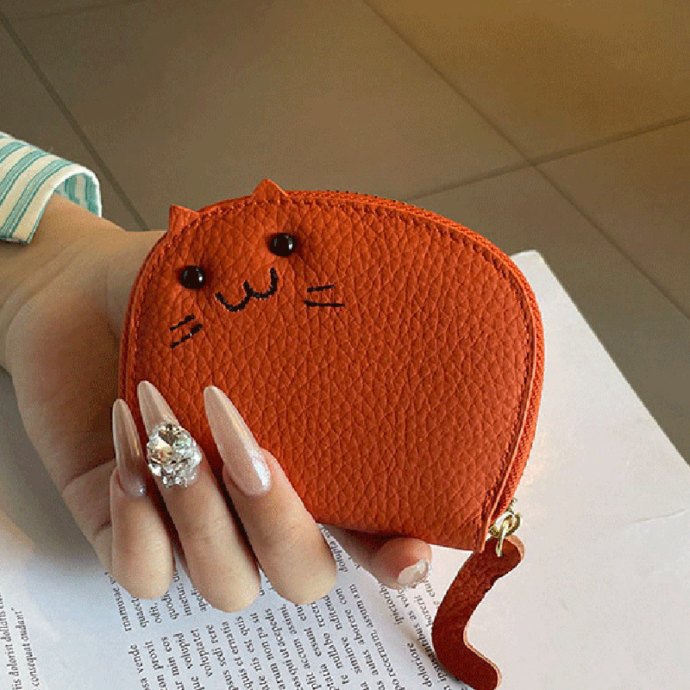 LEATHER FELINE WALLET