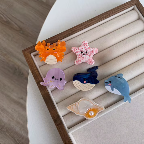 AQUATIC ANIMAL CLIPS