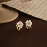 PEARL FLOWER EARRINGS (PAIR)