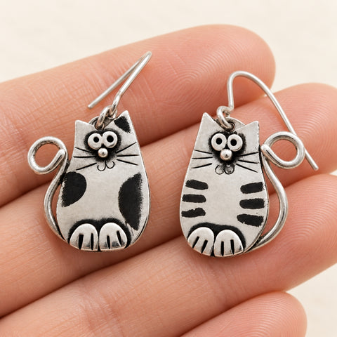 SILVER CAT EARRINGS (PAIR)