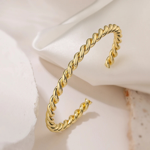 TWISTED CHAIN BRACELET