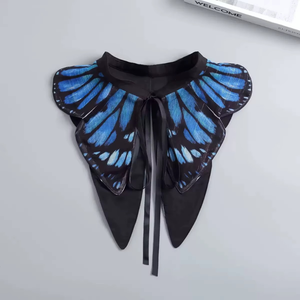 BUTTERFLY WINGS COLLAR