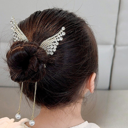 SPARKLING PEARL HAIR CLIPS