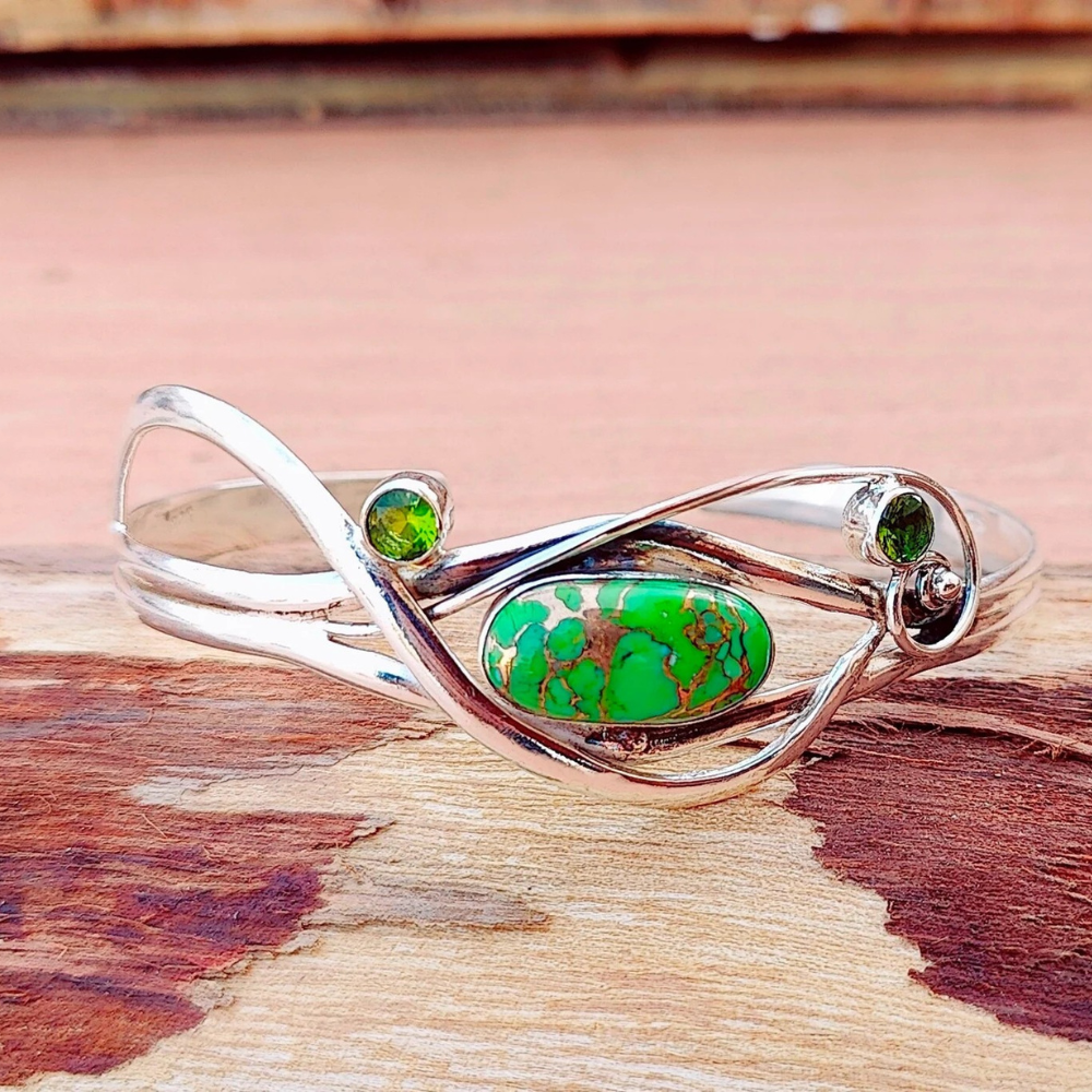 TURQUOISE WAVY BANGLE (ADJUSTABLE)