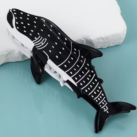 SUMMER SHARK CLIP